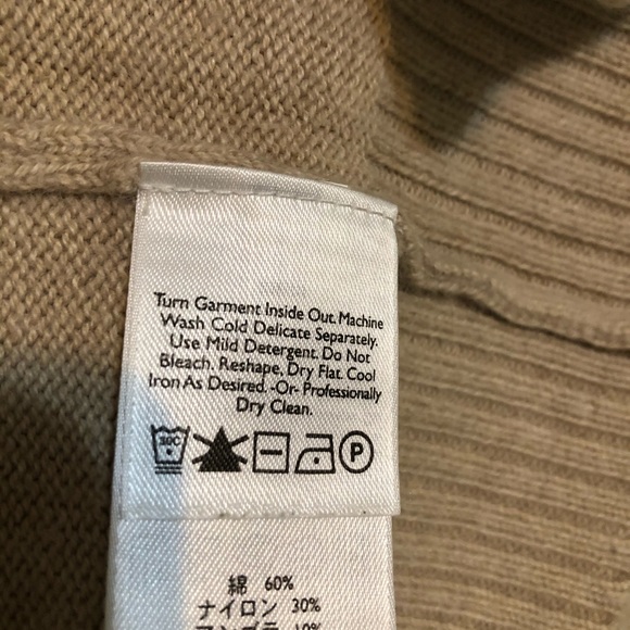 Classic fair isle Eddie Bauer turtleneck cardigan - Picture 5 of 7